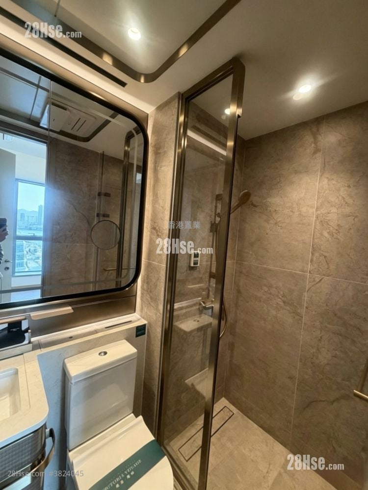 维港湾畔 租盘 319 平方尺