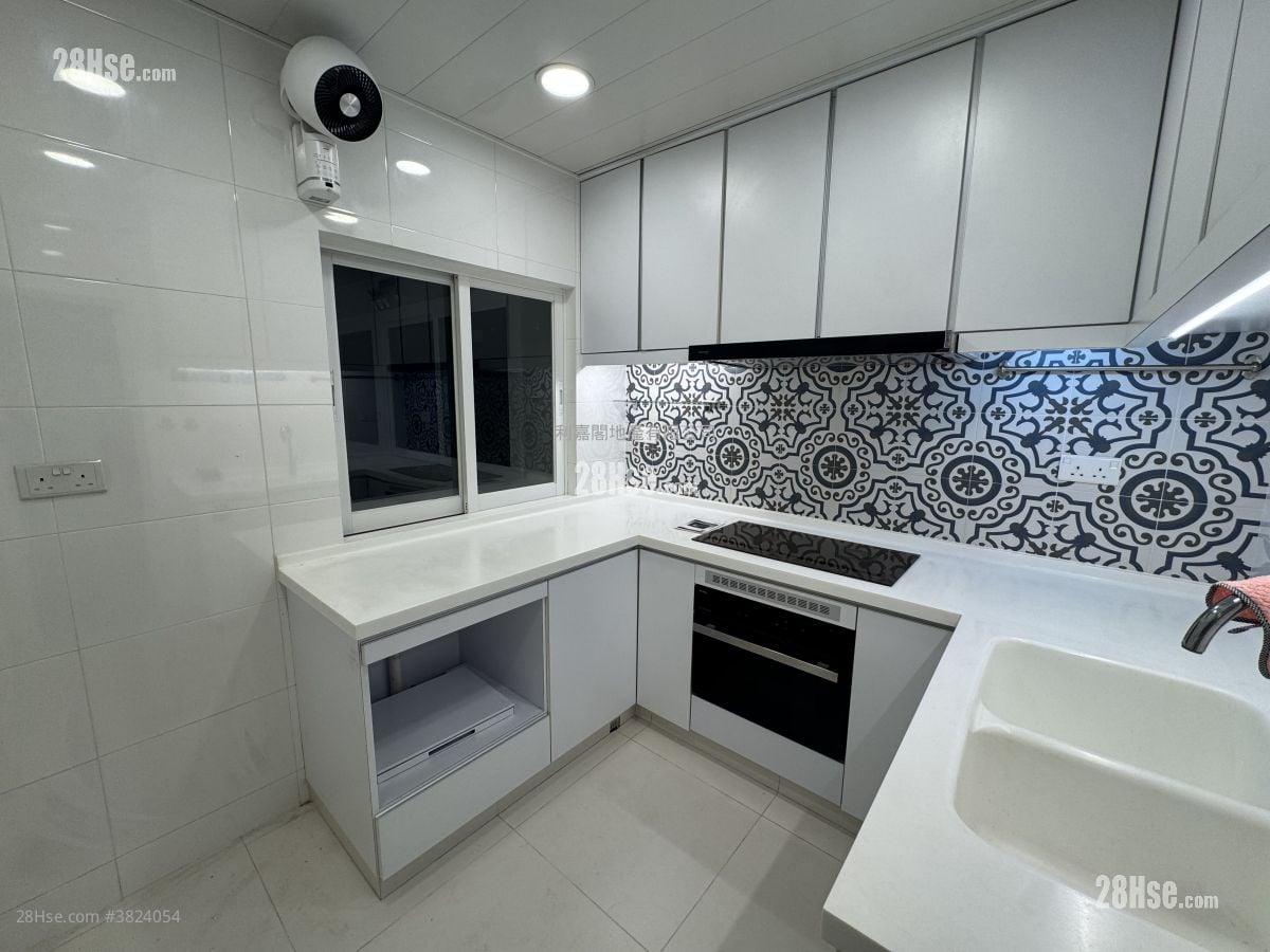 錦繡花園 租盤 3 房 , 2 浴室 840 平方呎