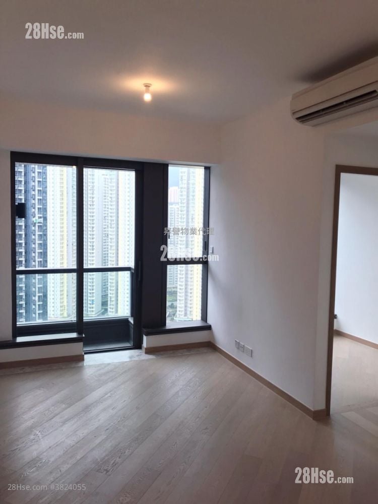 Vibe Centro Sell 2 Bedrooms , 1 Bathroom 519 ft²