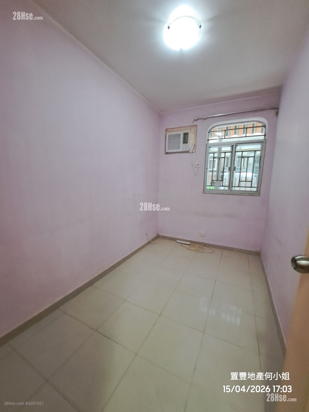 Tai Tseng Sell 3 Bedrooms , 1 Bathroom 700 ft²