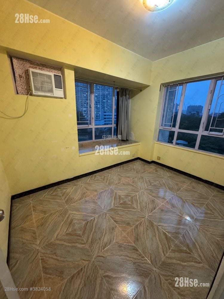 Fanling Centre Rental 2 Bedrooms , 1 Bathroom 476 ft²