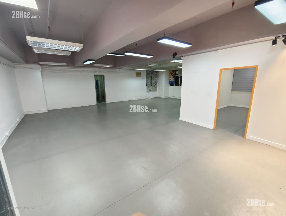 興華工業大廈 租盤 2 廁所