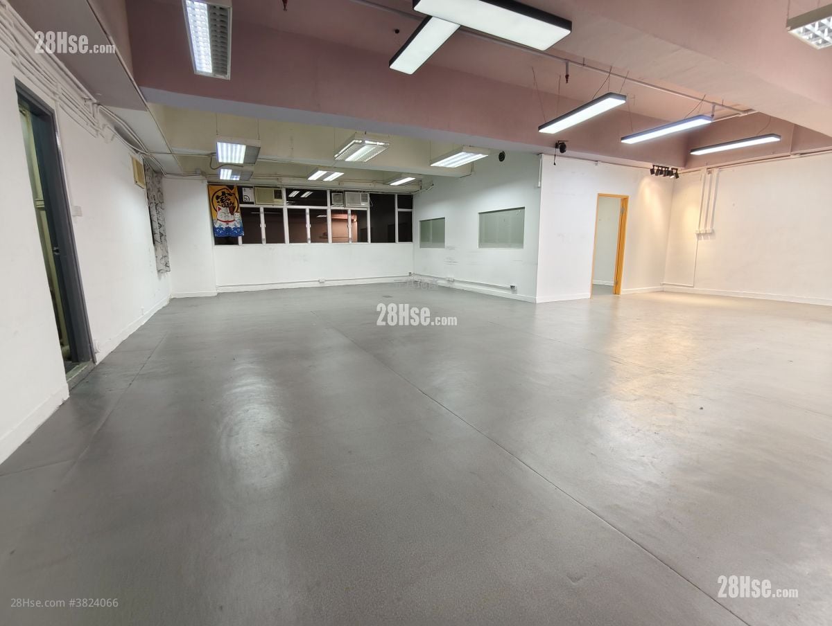 興華工業大廈 租盤 2 廁所