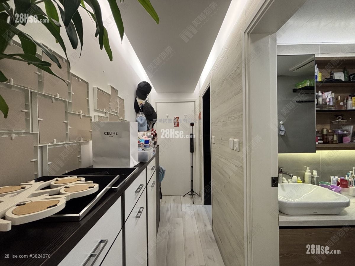 英明苑 售盤 3 房 554 平方呎