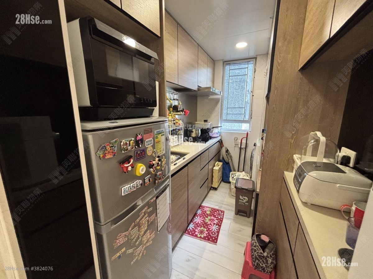 英明苑 售盤 3 房 554 平方呎