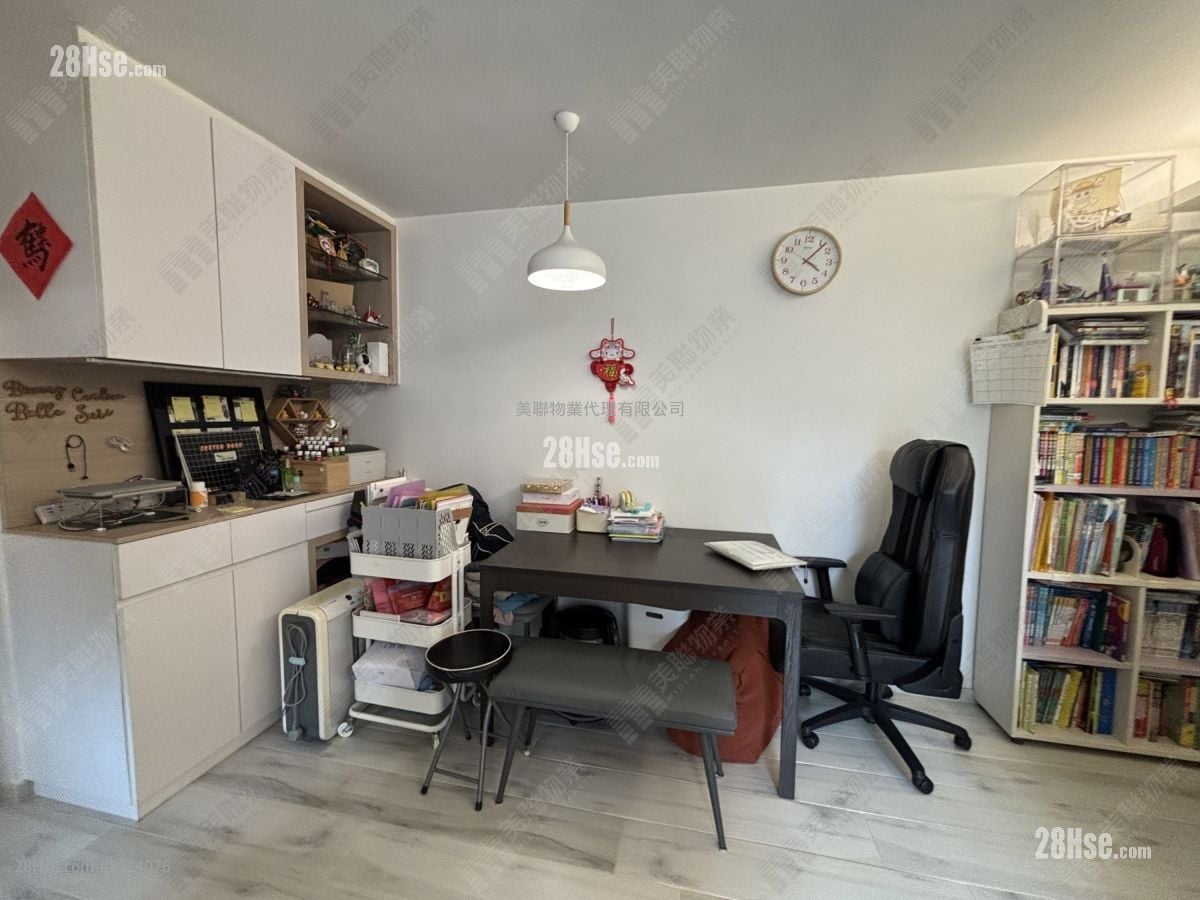 英明苑 售盤 3 房 554 平方呎