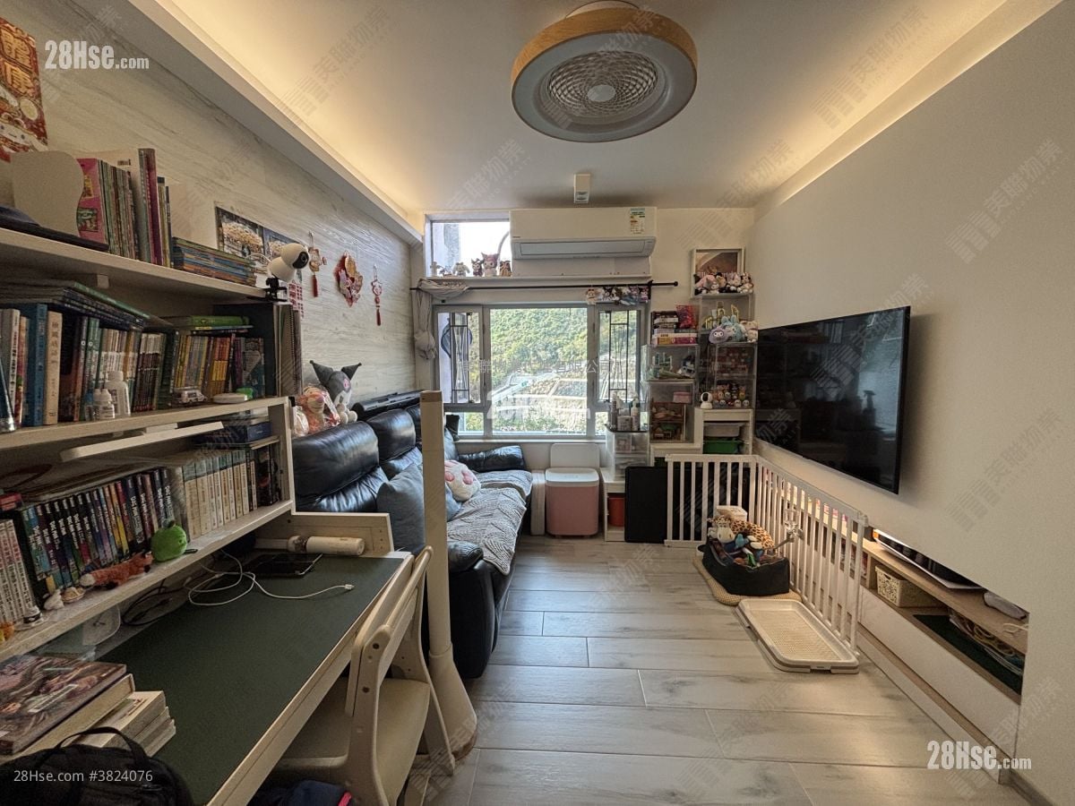 英明苑 售盤 3 房 554 平方呎