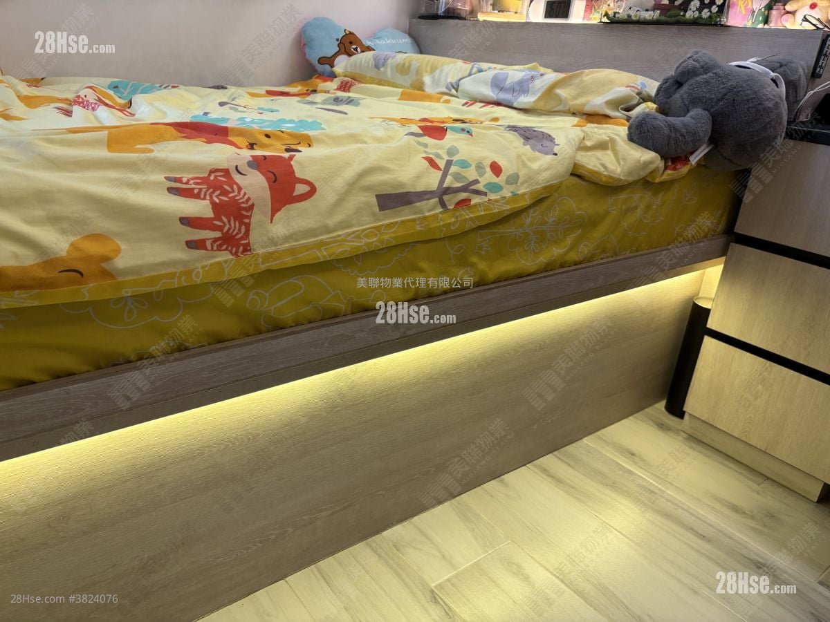 英明苑 售盤 3 房 554 平方呎