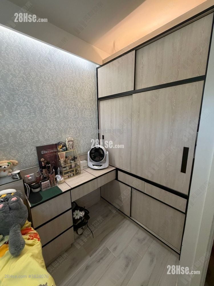 英明苑 售盤 3 房 554 平方呎