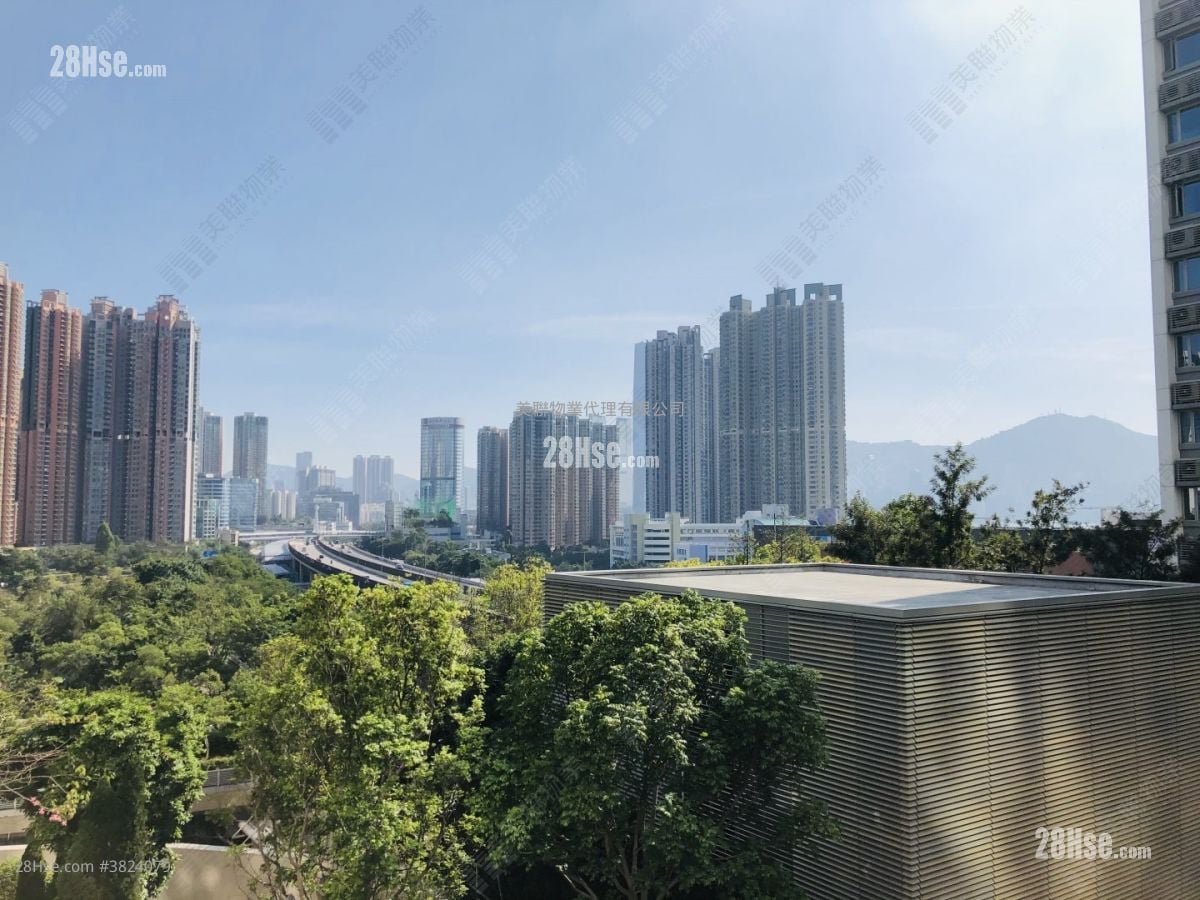 Cullinan West Sell 4 Bedrooms , 4 Bathrooms 1,367 ft²