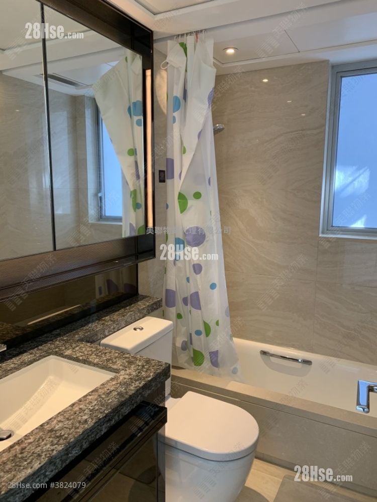 Cullinan West Sell 4 Bedrooms , 4 Bathrooms 1,367 ft²