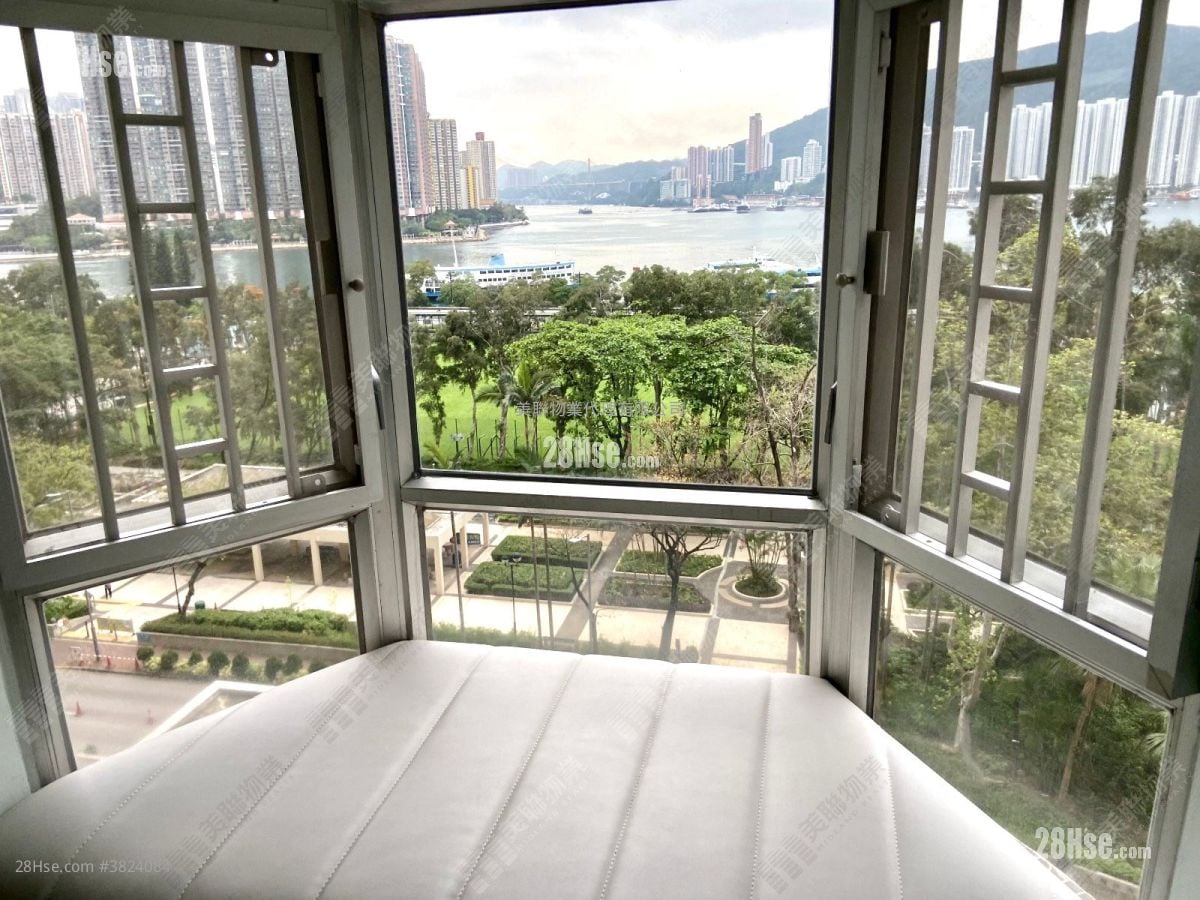 海濱花園 售盤 3 房 , 1 浴室 583 平方呎