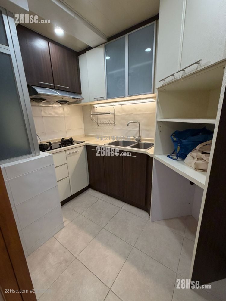 Laguna City Rental 2 Bedrooms , 1 Bathroom 517 ft²