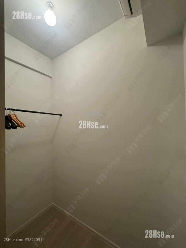 One Innovale Rental 1 Bedroom , 1 Bathroom 295 ft²