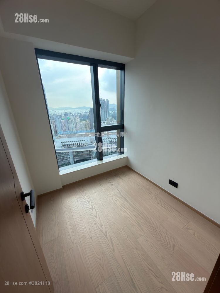 Topside Residence Rental 2 Bedrooms , 1 Bathroom 423 ft²