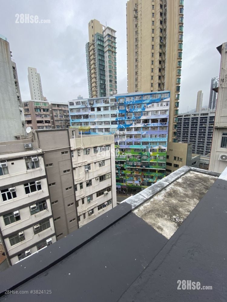 唐樓 售盤 5+ 房 662 平方呎