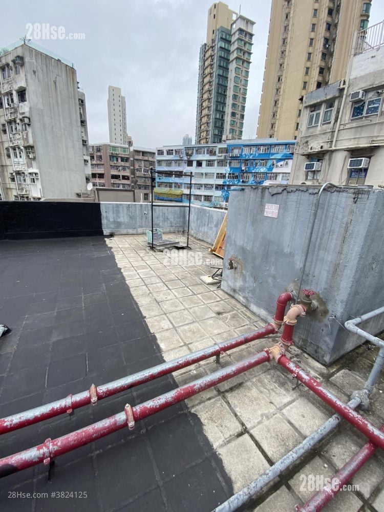 唐樓 售盤 5+ 房 662 平方呎