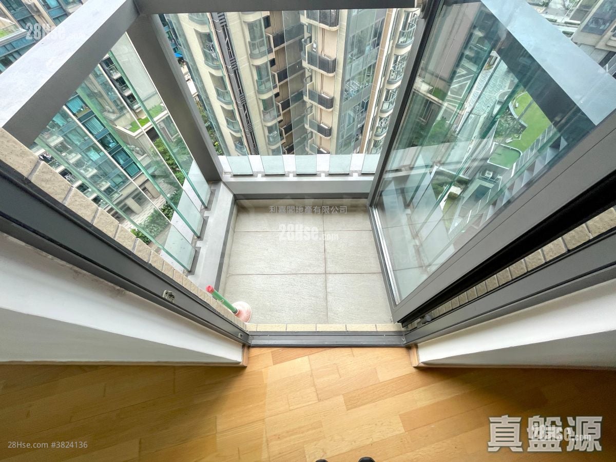 藍塘傲 售盤 4 房 , 2 浴室 985 平方呎