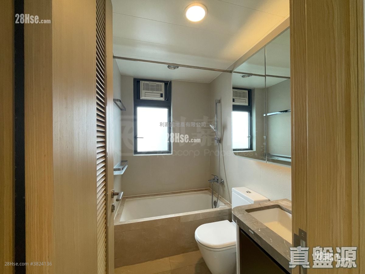 藍塘傲 售盤 4 房 , 2 浴室 985 平方呎