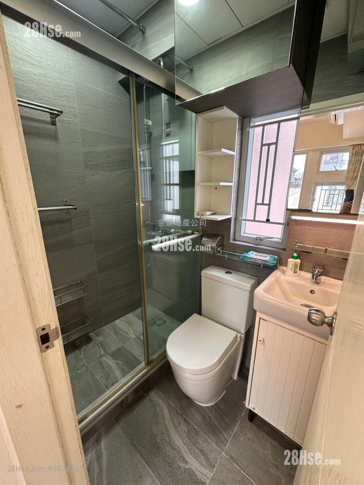 華發大廈 租盤 3 房 , 1 浴室 386 平方呎