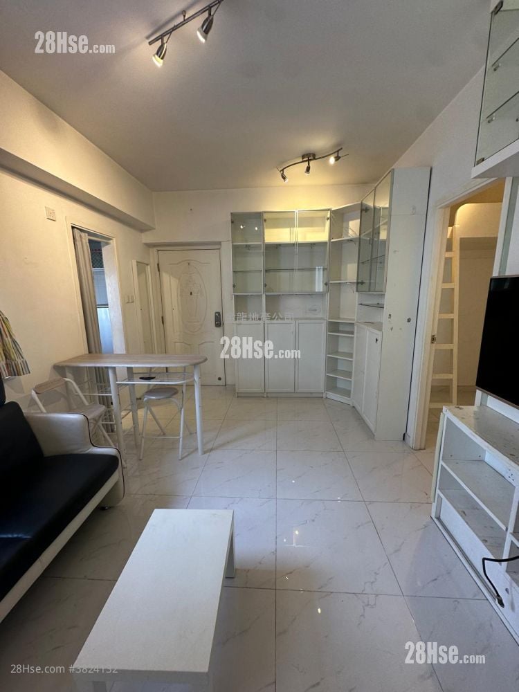 華發大廈 租盤 3 房 , 1 浴室 386 平方呎