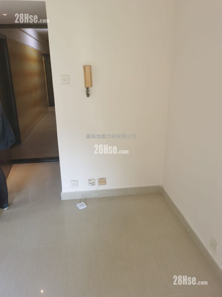 金狮花园 租盘 2 房 , 1 浴室 260 平方尺