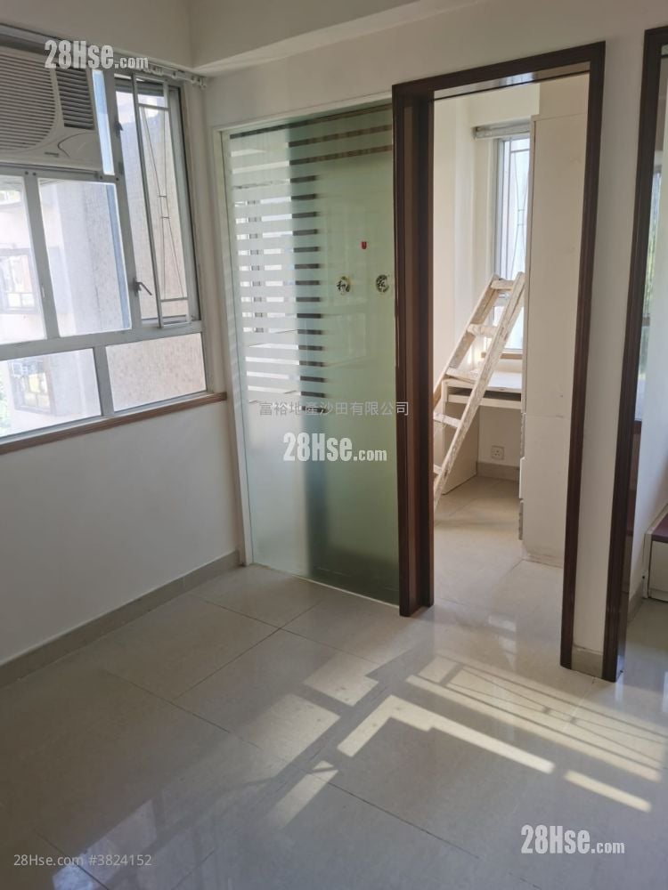 金狮花园 租盘 2 房 , 1 浴室 260 平方尺