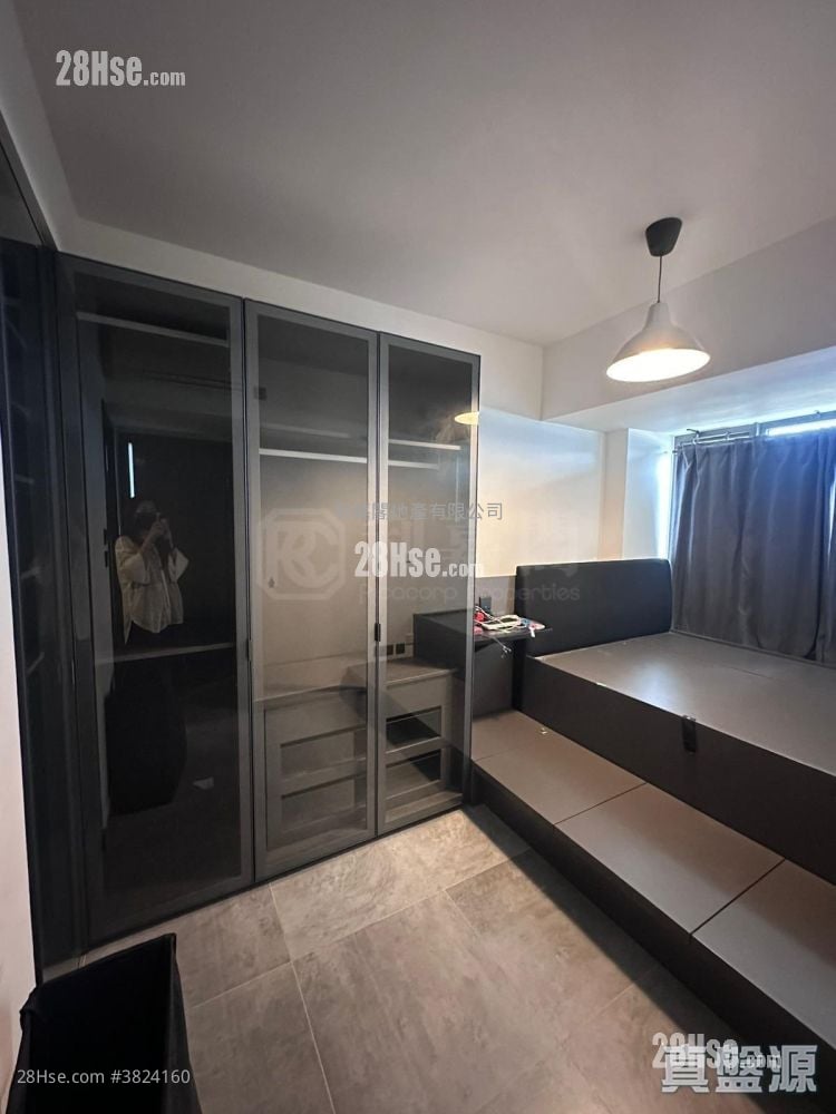 溱柏 售盤 2 房 598 平方呎