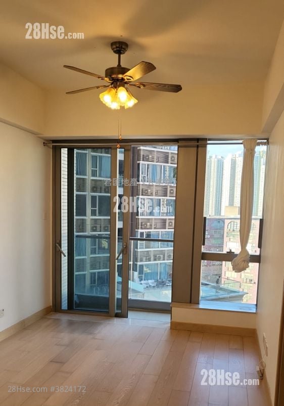 Peninsula East 售盤 2 房 , 1 浴室 520 平方呎