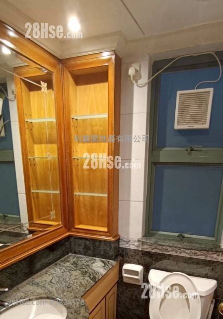 Parkside Villa Sell 3 Bedrooms 800 ft²