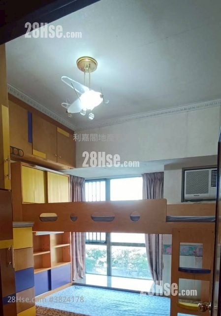 Parkside Villa Sell 3 Bedrooms 800 ft²