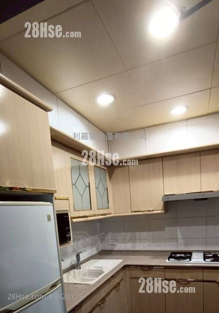 Parkside Villa Sell 3 Bedrooms 800 ft²