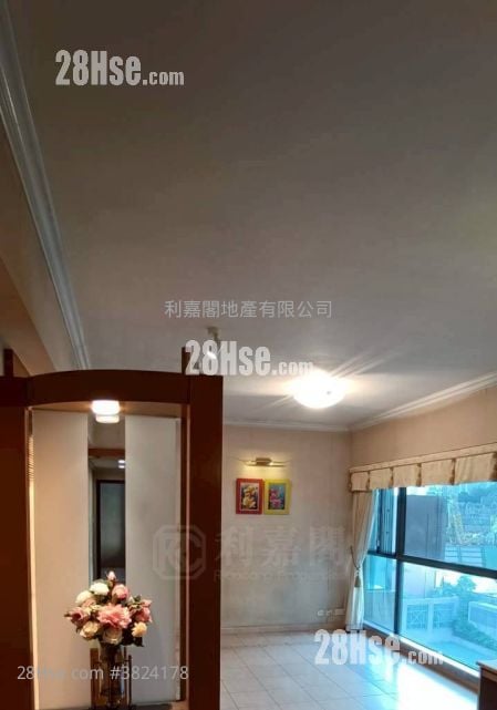 Parkside Villa Sell 3 Bedrooms 800 ft²