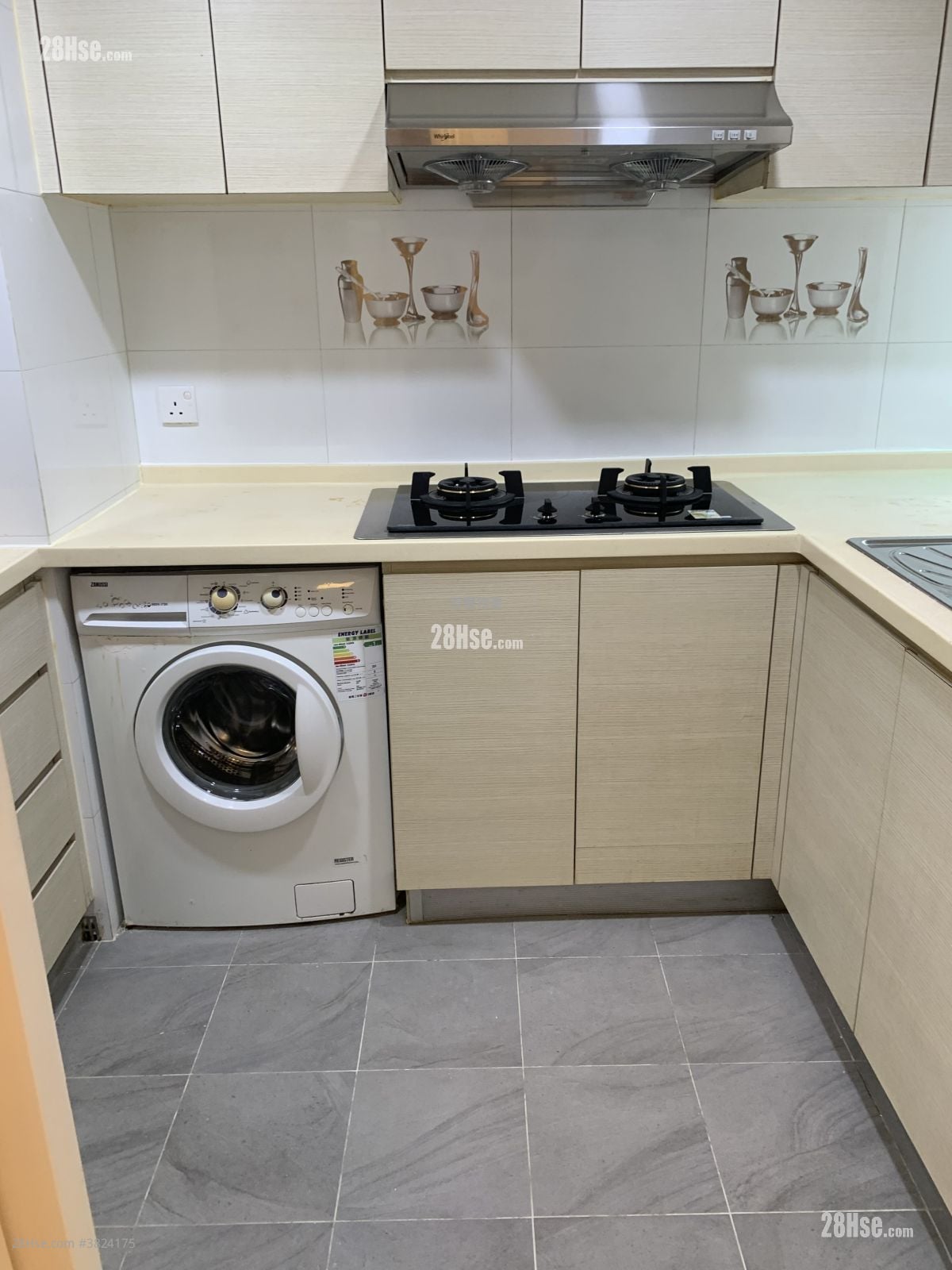 城市花園 售盤 3 房 , 2 浴室 945 平方呎