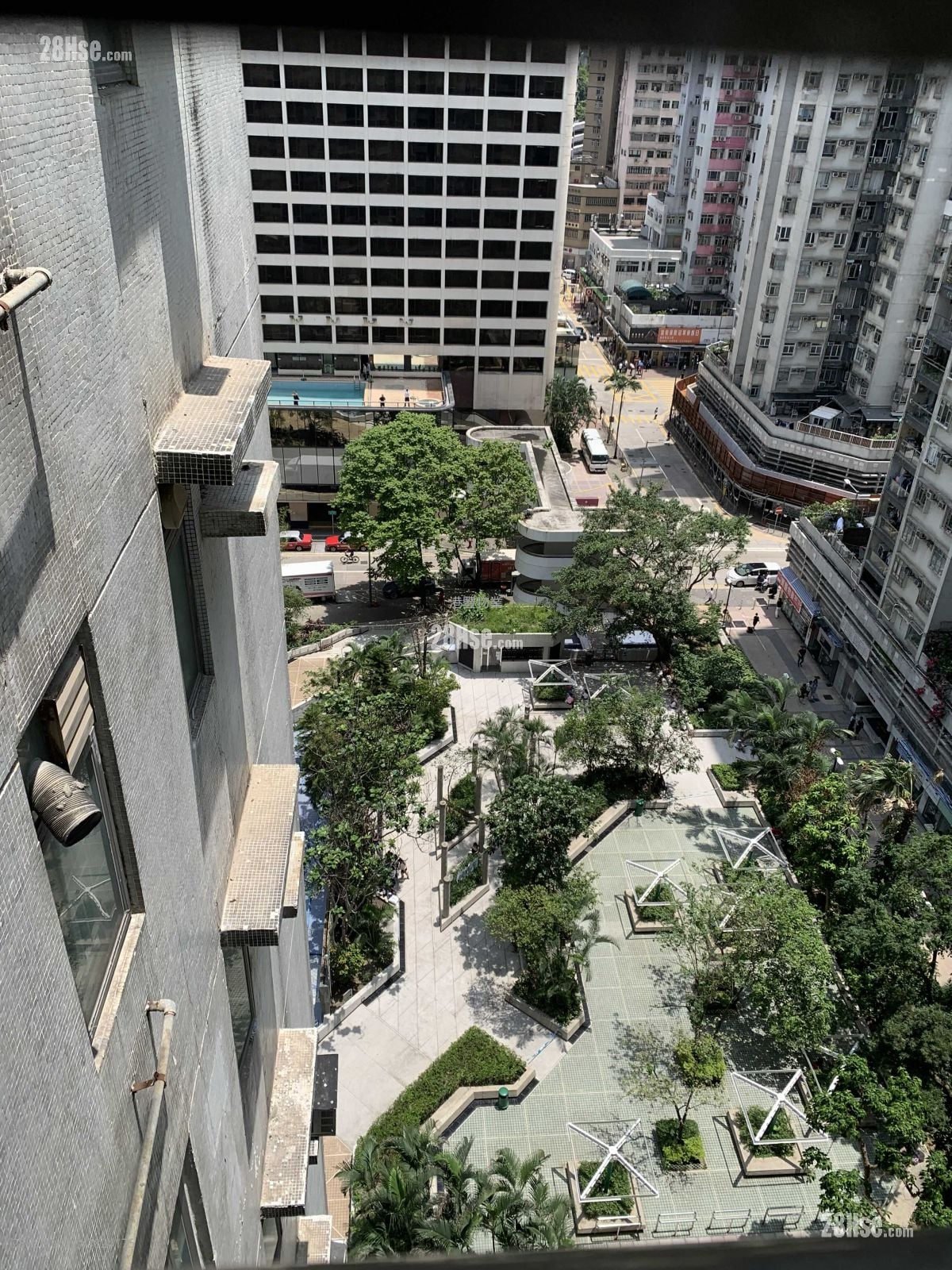 城市花園 售盤 3 房 , 2 浴室 945 平方呎