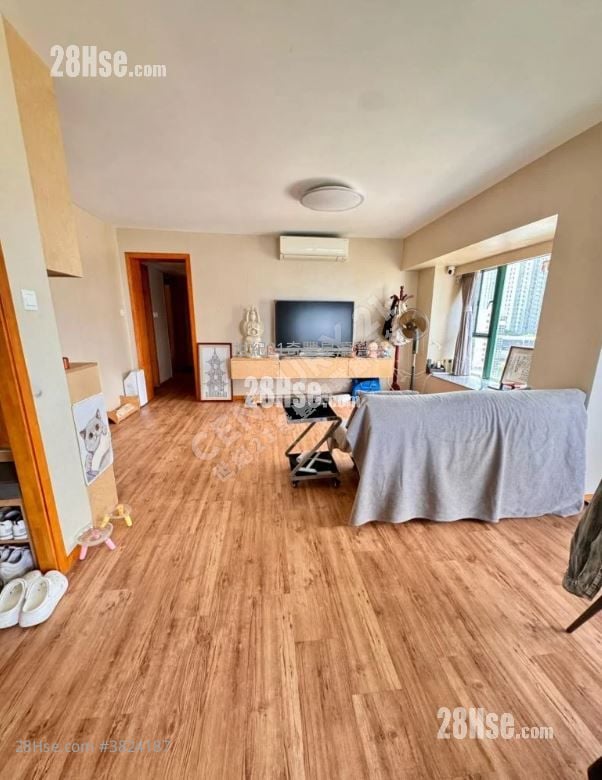 Baycrest Sell 3 Bedrooms , 1 Bathroom 1,012 ft²