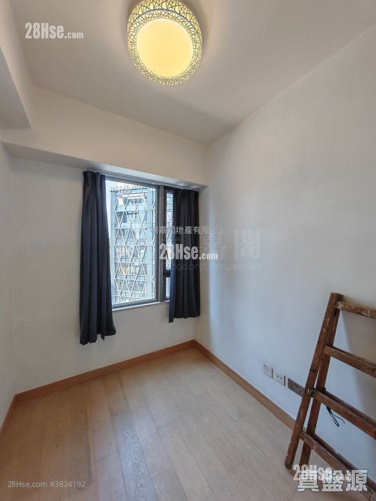 The Spectra Sell 3 Bedrooms 599 ft²