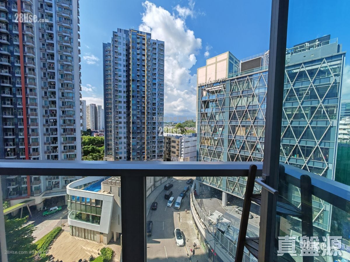 The Spectra Sell 3 Bedrooms 599 ft²