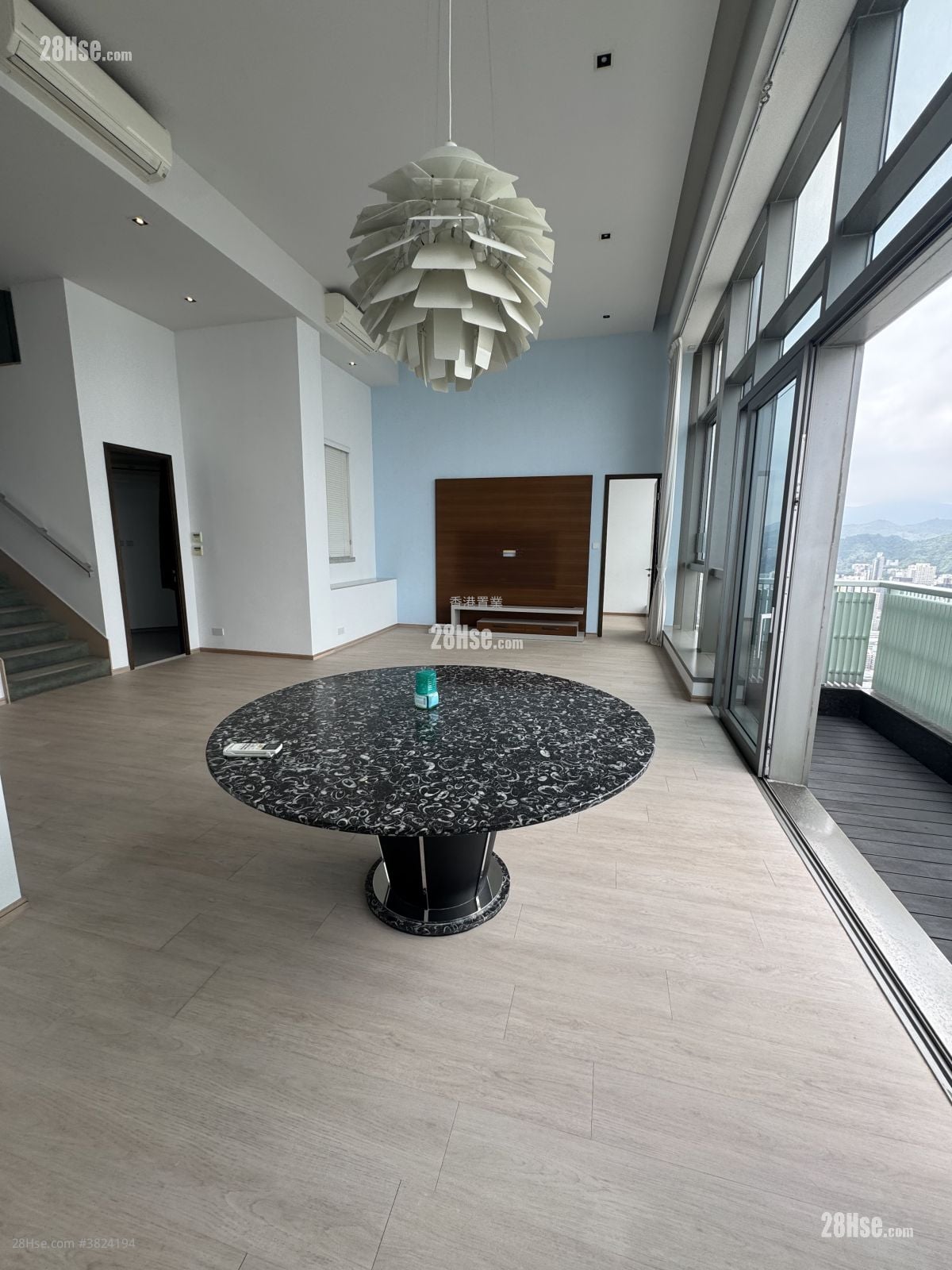 亮賢居 售盤 5+ 房 2,358 平方呎