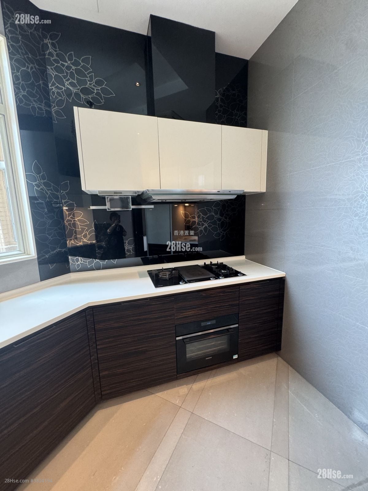 亮賢居 售盤 5+ 房 2,358 平方呎