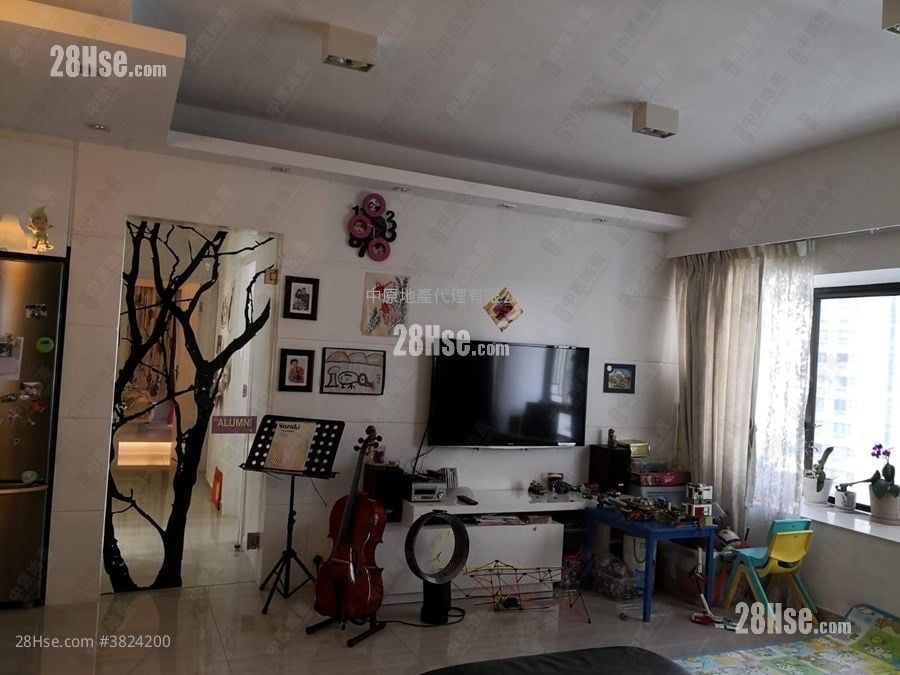 華景山莊 售盤 3 房 774 平方呎