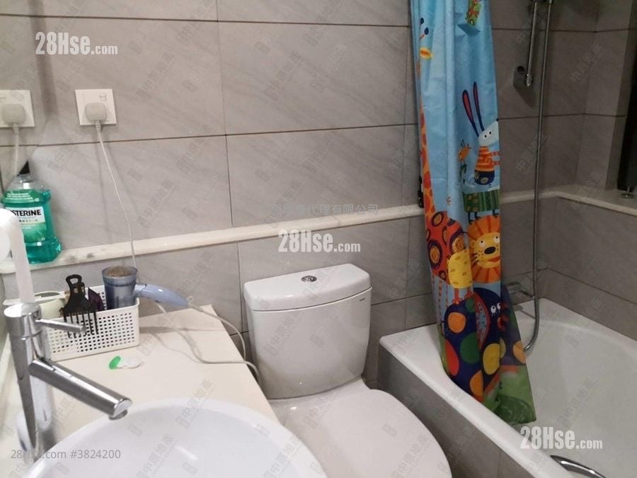 華景山莊 售盤 3 房 774 平方呎