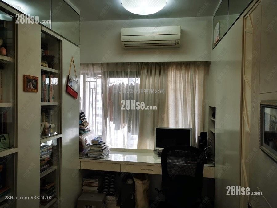 華景山莊 售盤 3 房 774 平方呎