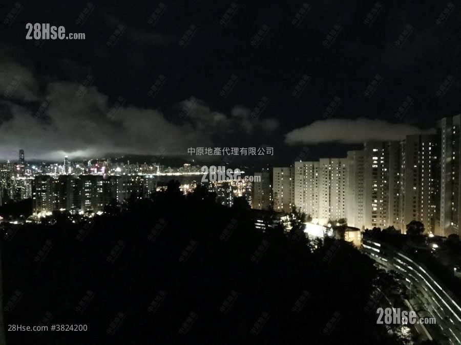 華景山莊 售盤 3 房 774 平方呎