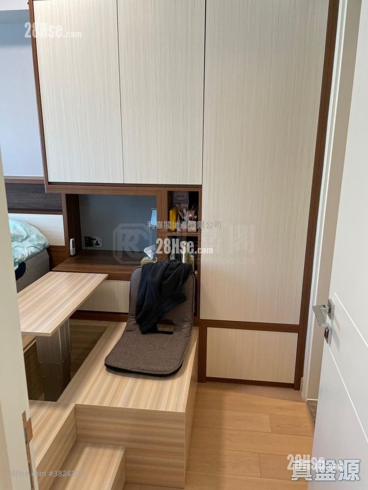 Monterey 租盤 1 房 , 1 浴室 364 平方呎