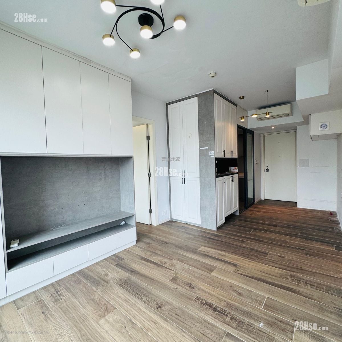 The Carmel Sell 3 Bedrooms , 2 Bathrooms 805 ft²