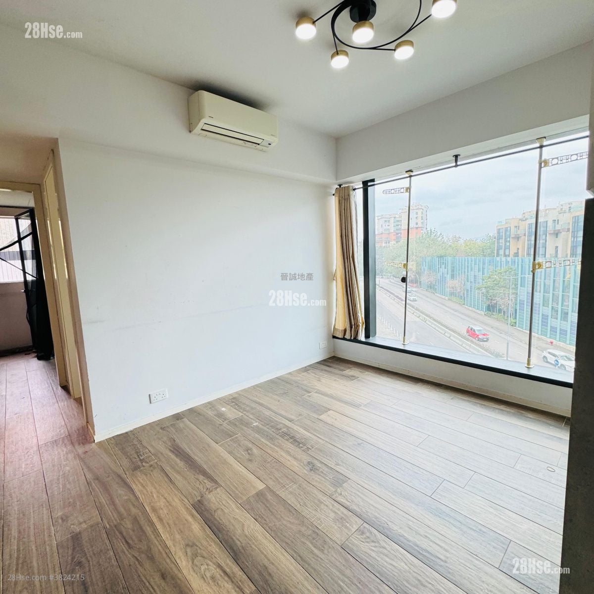 The Carmel Sell 3 Bedrooms , 2 Bathrooms 805 ft²