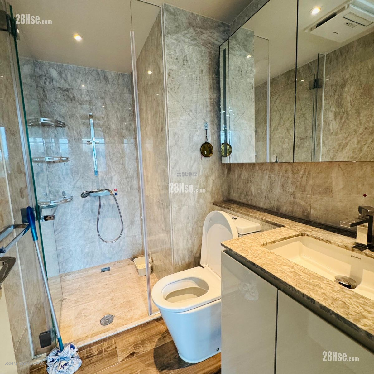 The Carmel Sell 3 Bedrooms , 2 Bathrooms 805 ft²