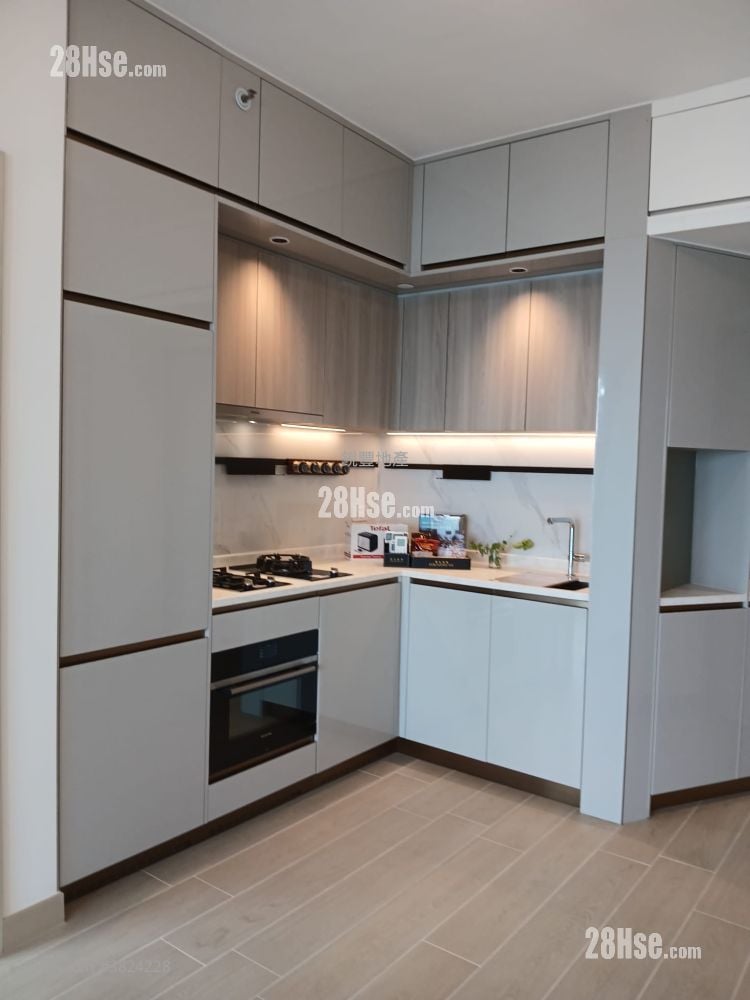 黃金海灣 租盤 450 平方呎