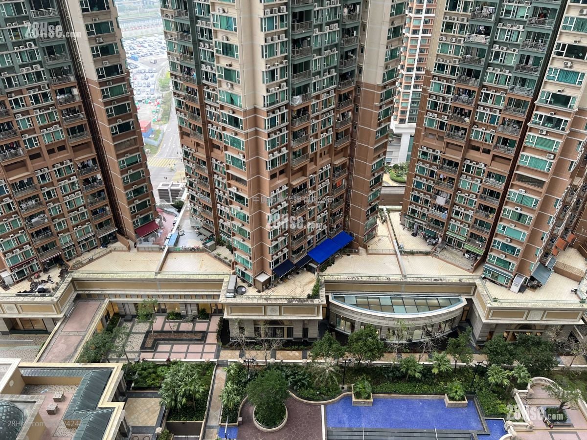 Metro Town Sell 3 Bedrooms 594 ft²